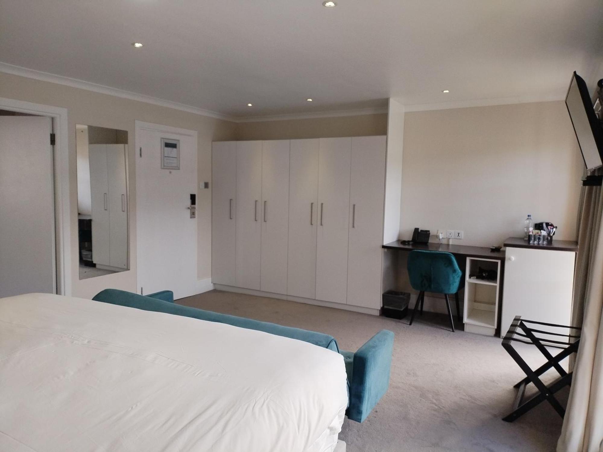 Mypond Stenden Hotel Port Alfred Room photo