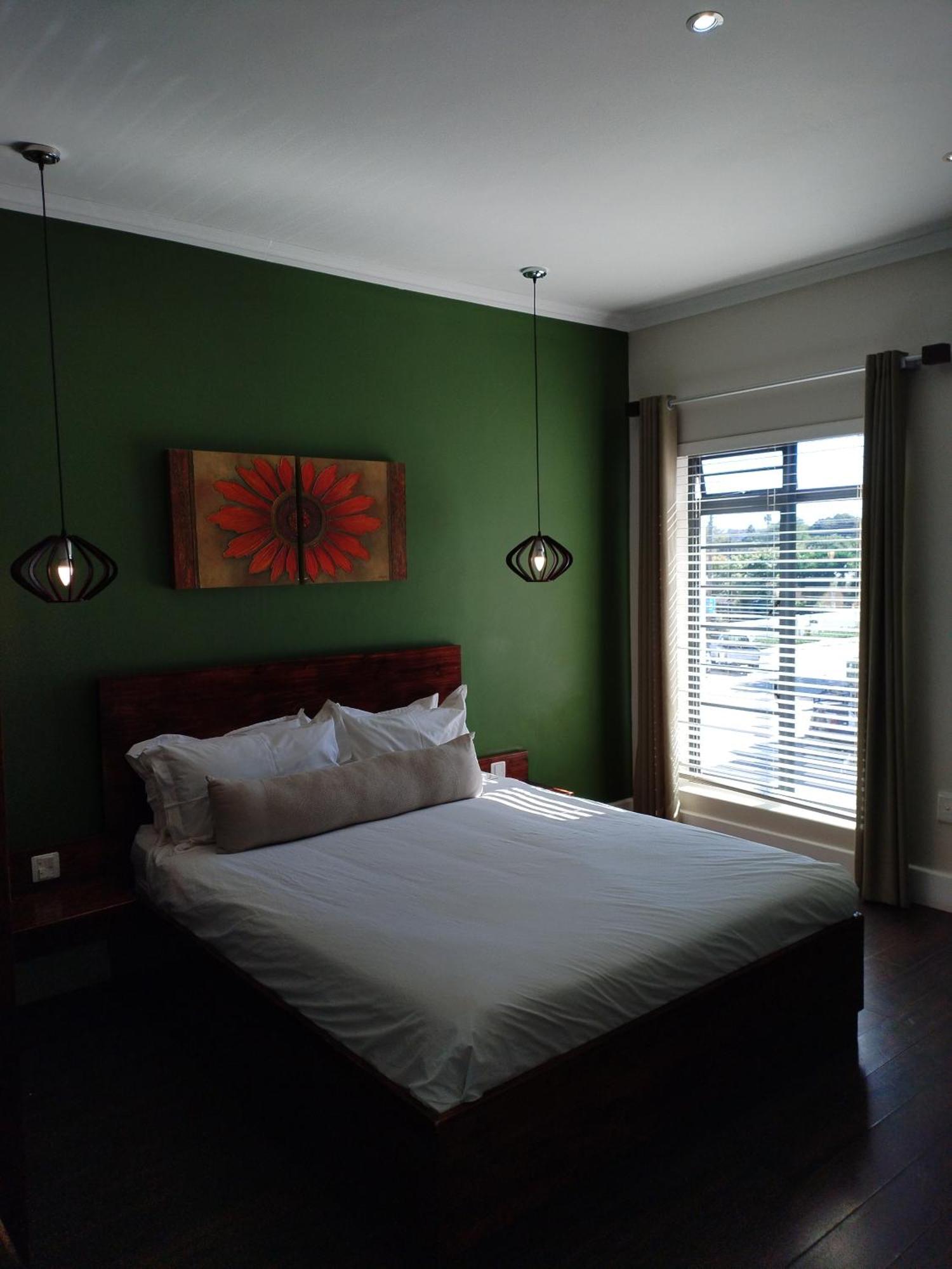 Mypond Stenden Hotel Port Alfred Room photo