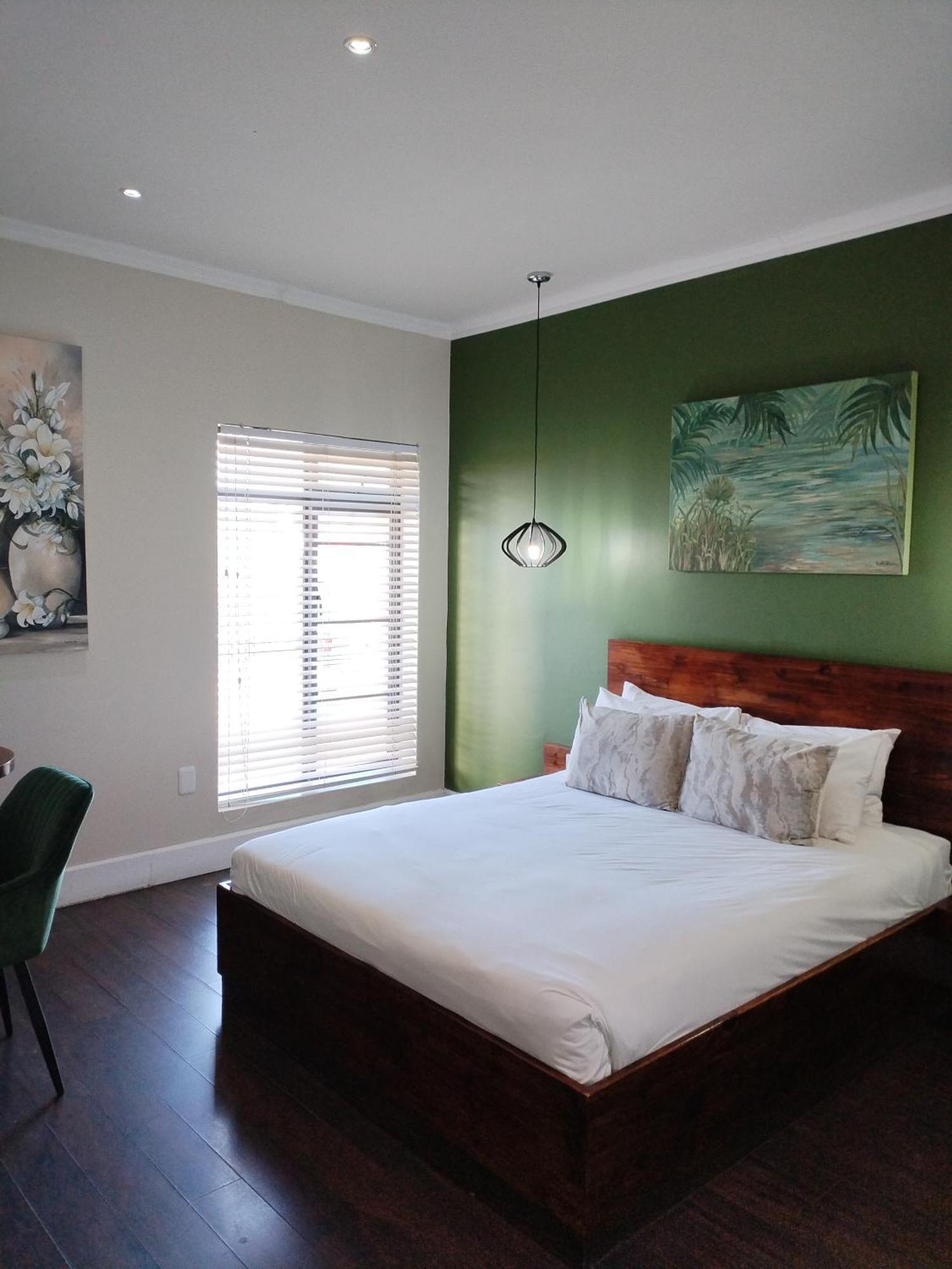 Mypond Stenden Hotel Port Alfred Room photo