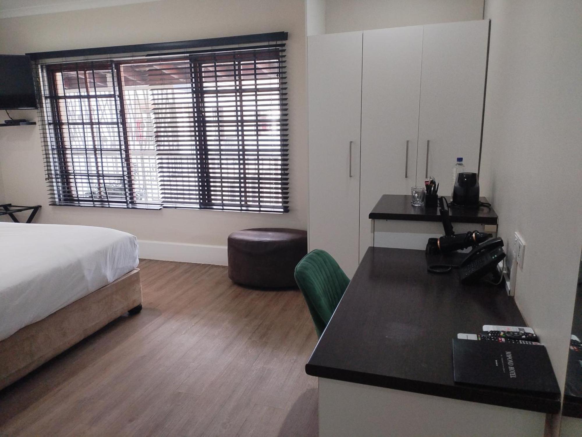 Mypond Stenden Hotel Port Alfred Room photo